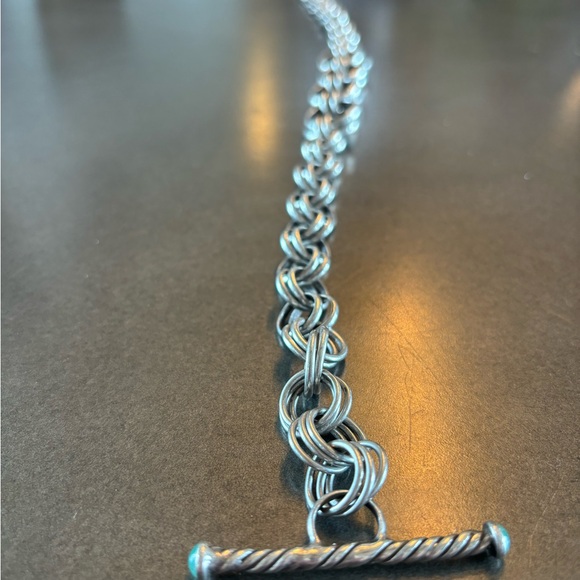 Silver toggle chain - Picture 6 of 8